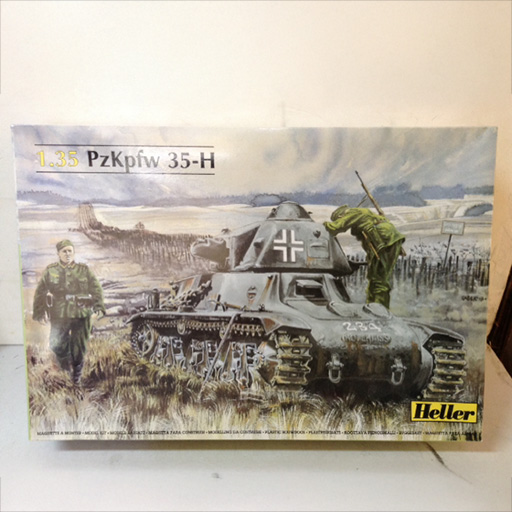 Heller 1/35 PzKpfw オチキス H-35